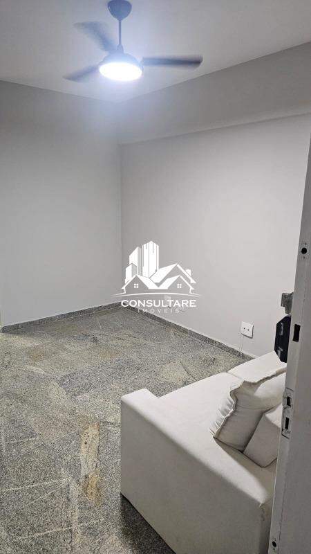 Apartamento para aluguel no bairro Centro por 3.200,00: 