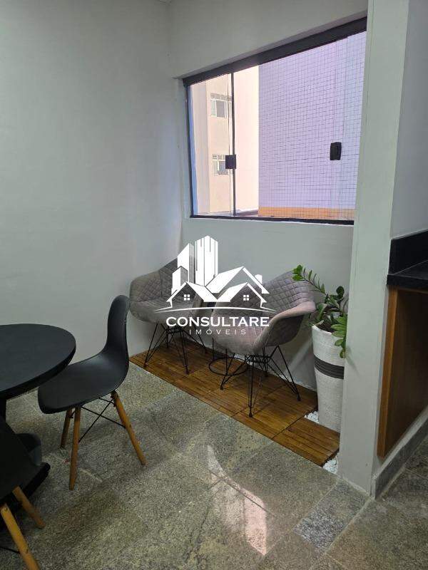 Apartamento para aluguel no bairro Centro por 3.200,00: 