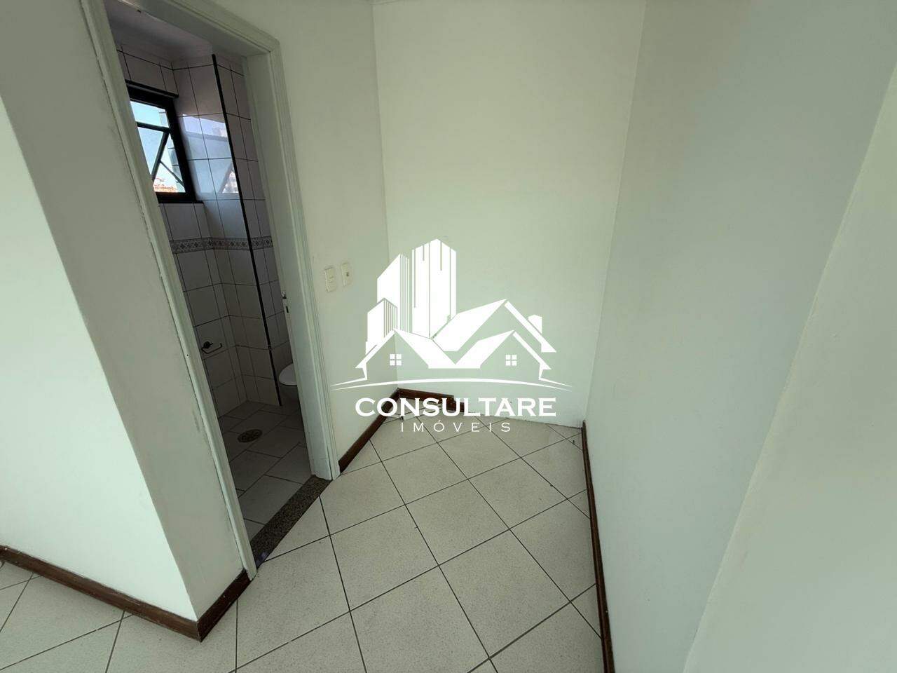 Sala comercial para aluguel no bairro Aparecida por 2.500,00: 