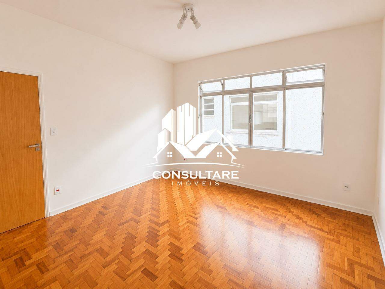 Apartamento para aluguel no bairro Boqueirão por 3.600,00: 