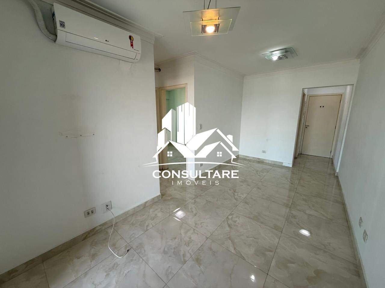 Apartamento para aluguel no bairro Vila Mathias por 2.000,00: 