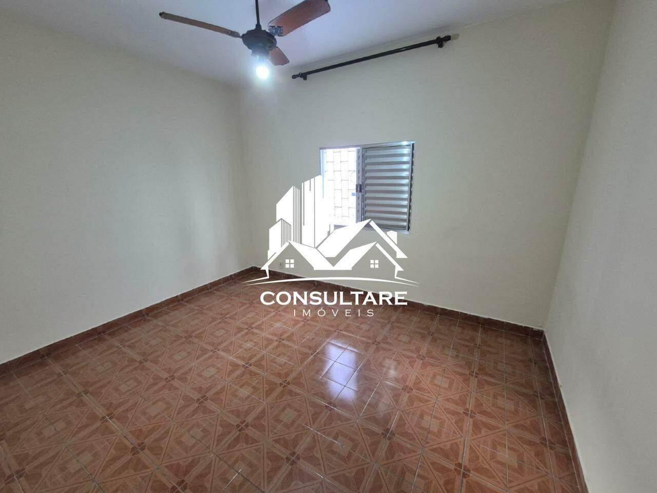 Casa para aluguel no bairro Campo Grande por 2.900,00: 
