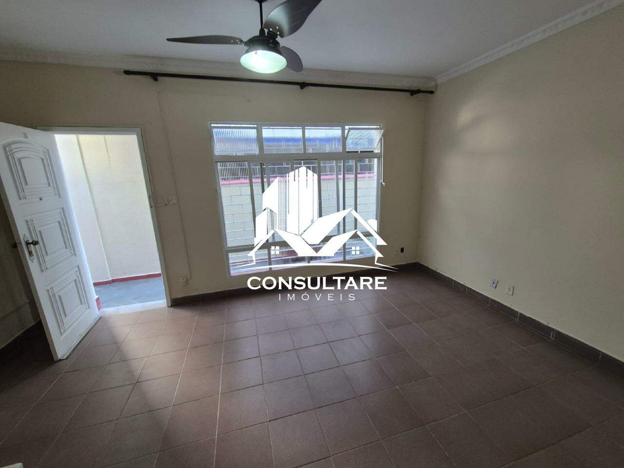 Casa para aluguel no bairro Campo Grande por 2.900,00: 