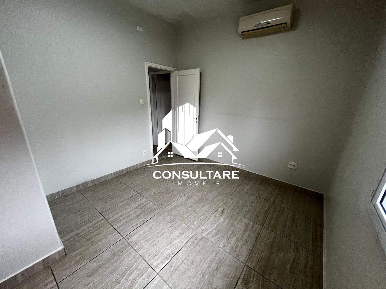 Casa para aluguel no bairro Embaré por 13.000,00: 