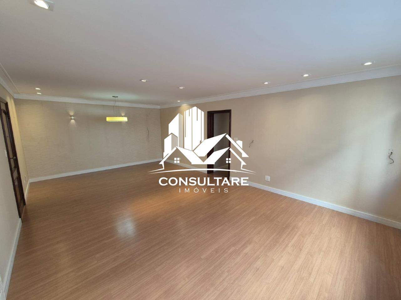 Apartamento à venda no bairro Ponta da Praia por 1.080.000,00: 
