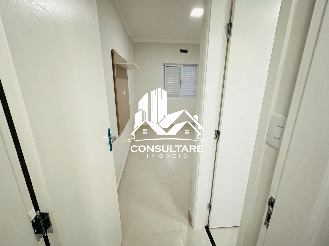 Apartamento à venda no bairro Ponta da Praia por 599.000,00: 