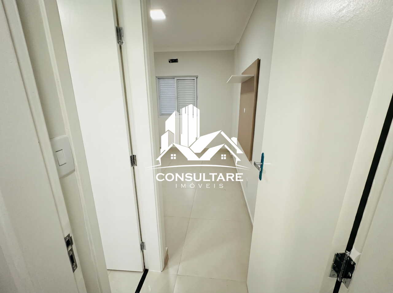 Apartamento à venda no bairro Ponta da Praia por 599.000,00: 