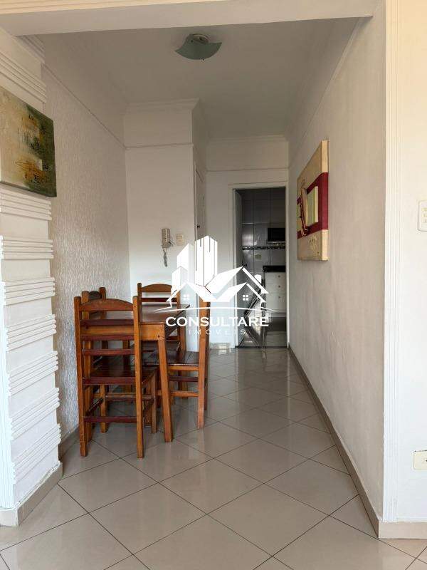 Apartamento para aluguel no bairro Ponta da Praia por 3.000,00: 