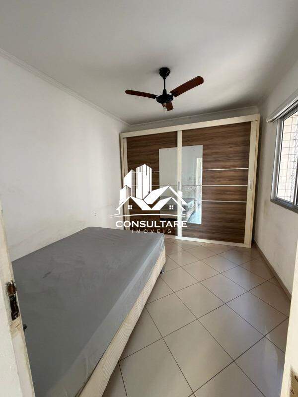 Apartamento para aluguel no bairro Ponta da Praia por 3.000,00: 