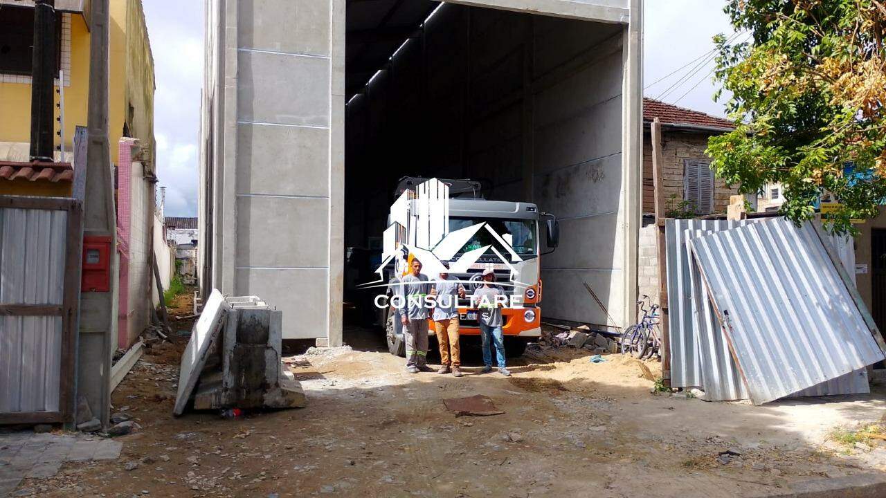 Galpão para aluguel no bairro Macuco por 23.000,00: 