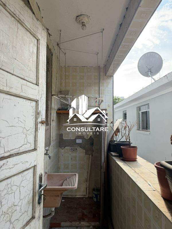 Apartamento à venda no bairro Embaré por 320.000,00: 