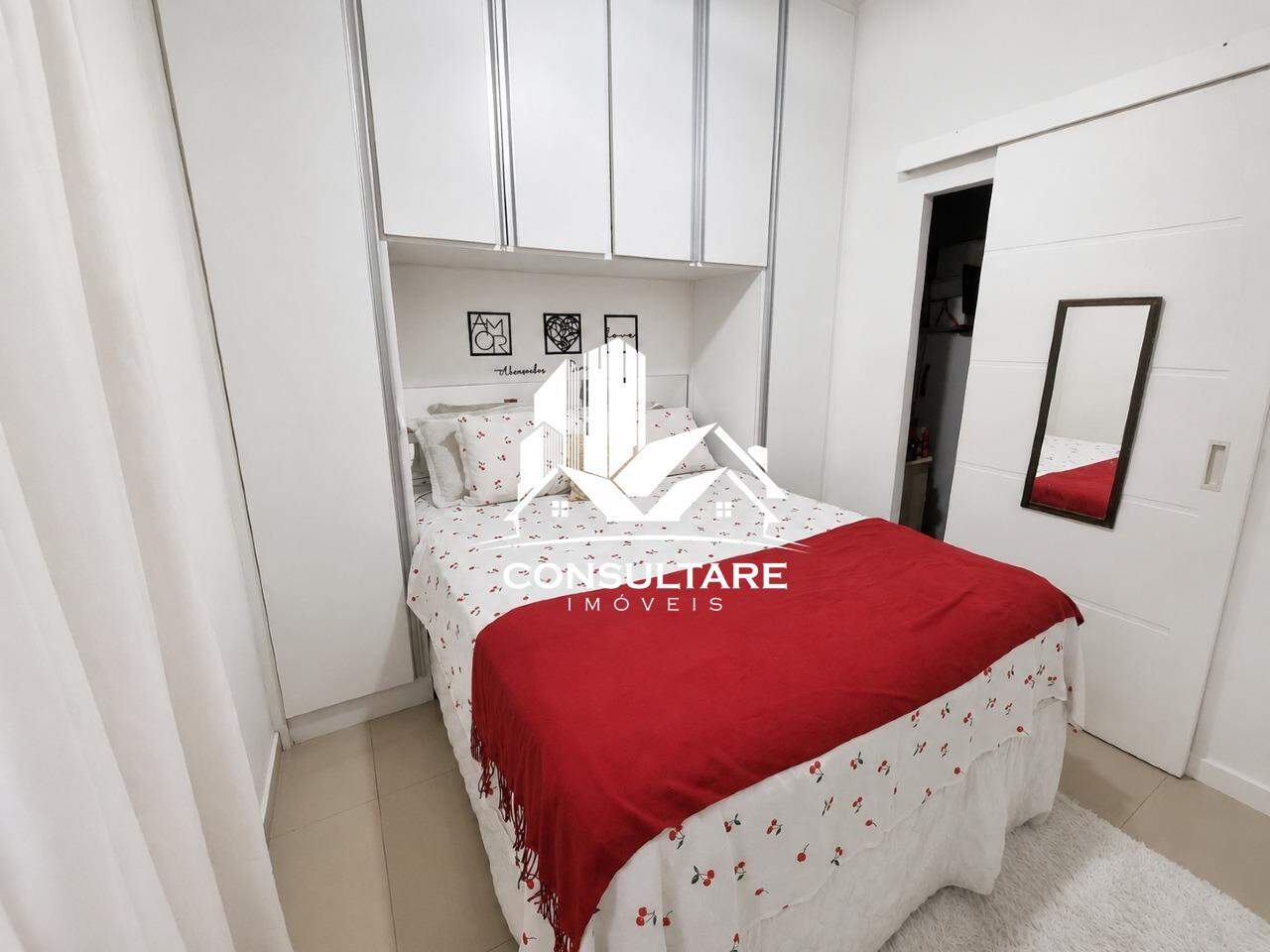 Apartamento à venda no bairro Vila Mathias por 290.000,00: 