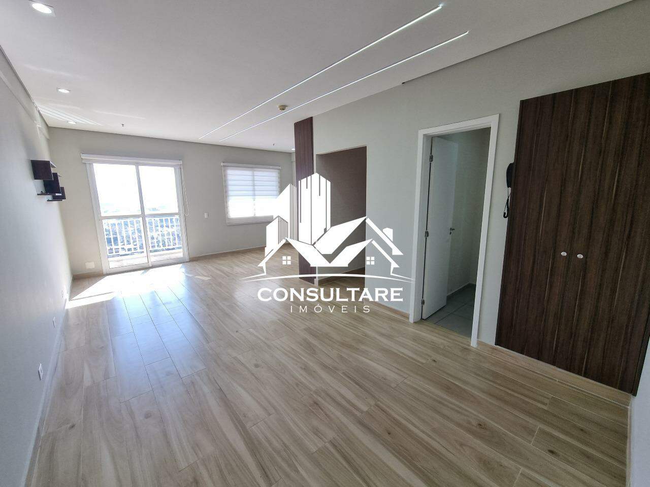 Sala comercial para aluguel no bairro Vila Mathias por 2.800,00: 