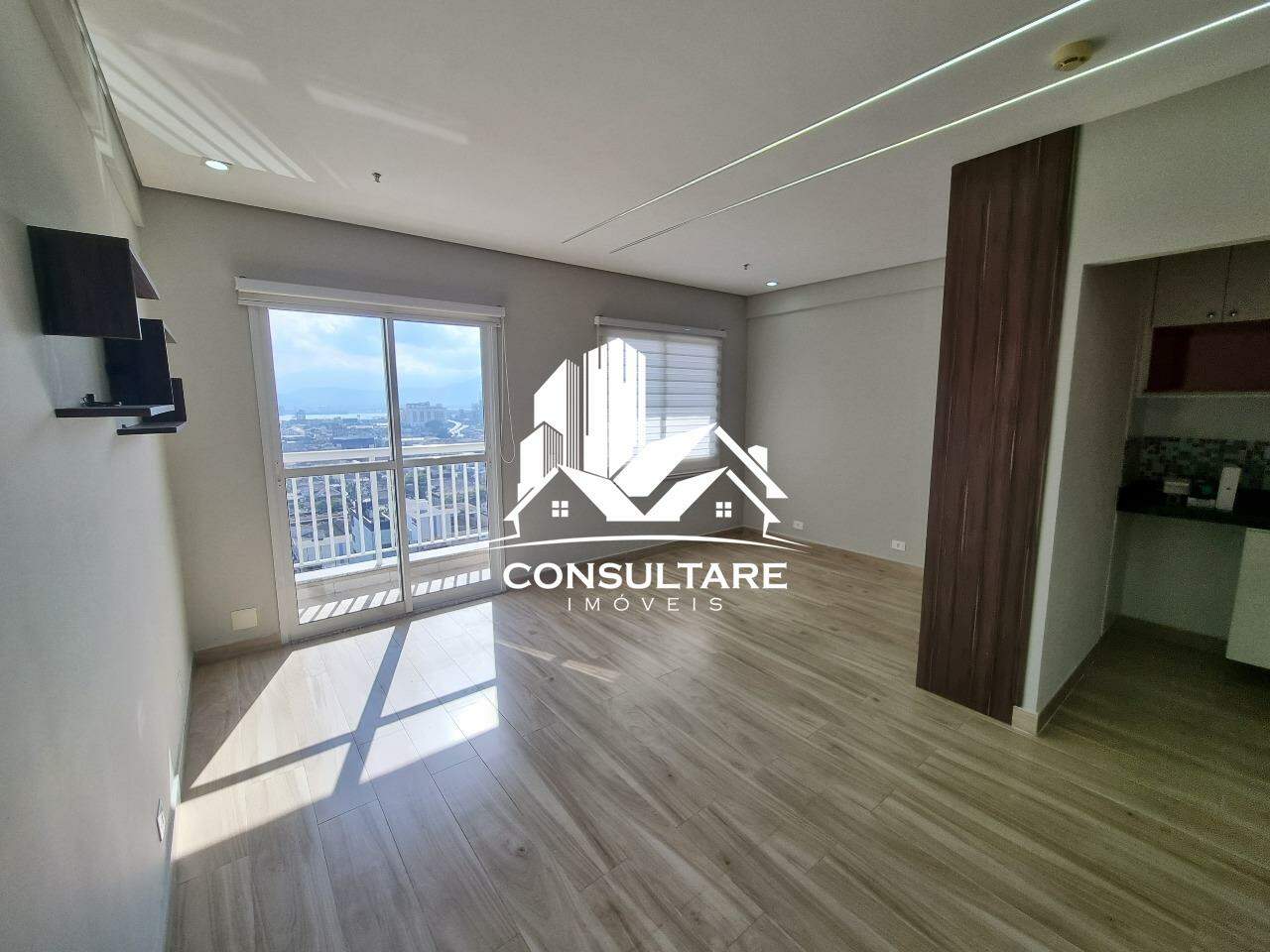 Sala comercial para aluguel no bairro Vila Mathias por 2.800,00: 