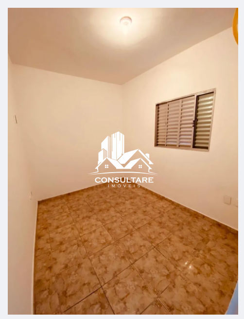 Casa para aluguel no bairro Vila Mathias por 2.500,00: 