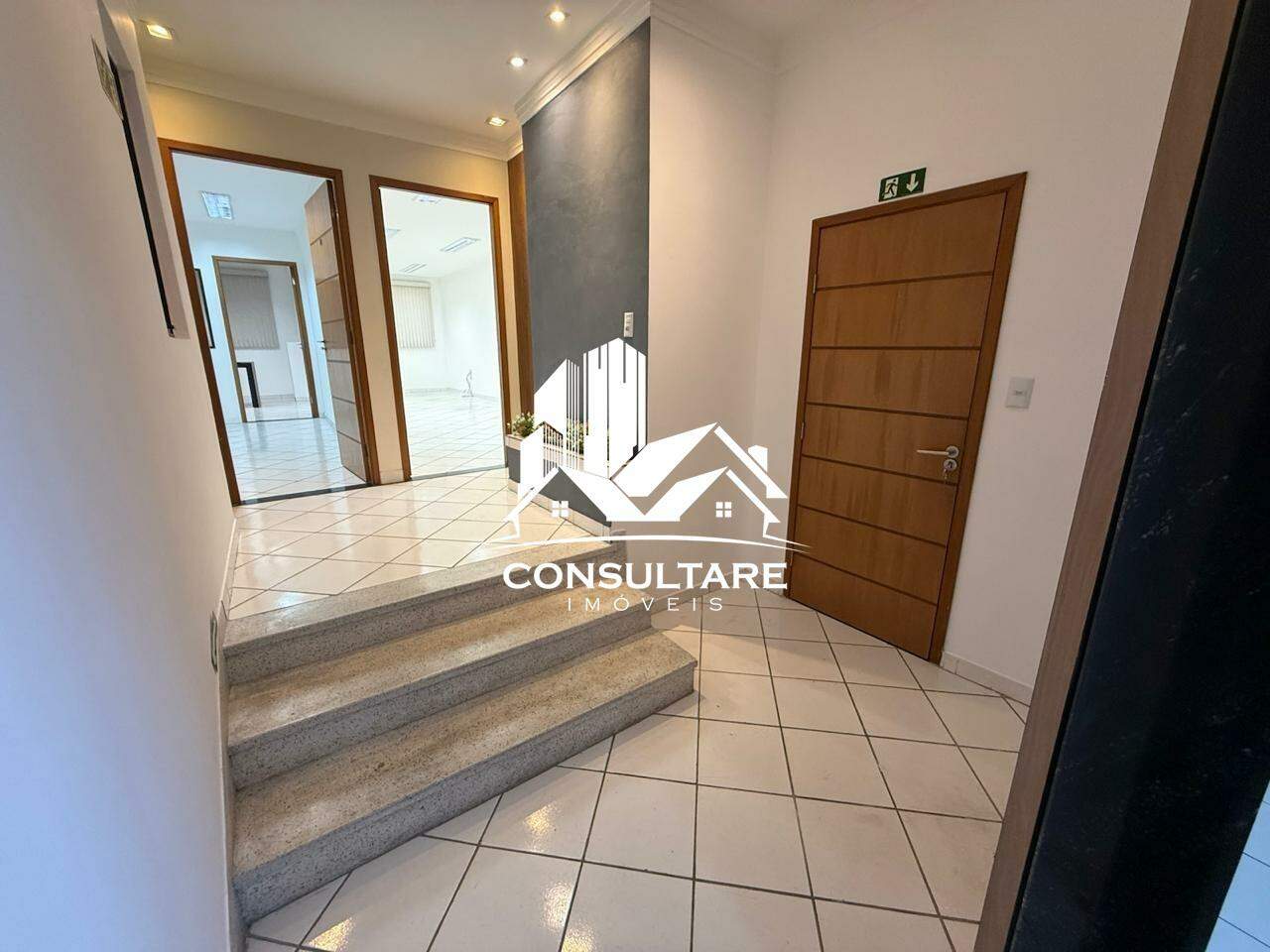 Sala comercial para aluguel no bairro Centro por 1.950,00: 