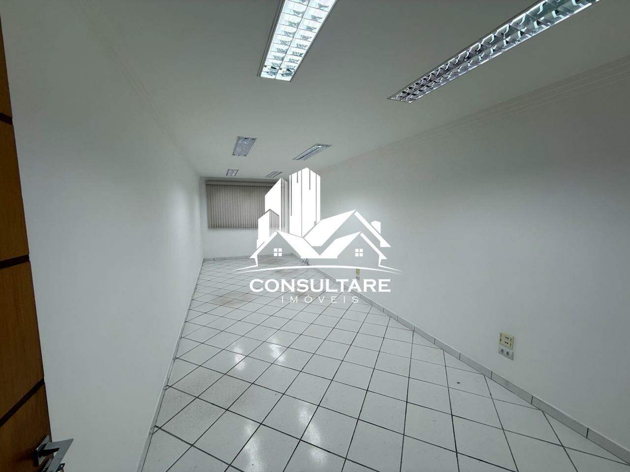 Sala comercial para aluguel no bairro Centro por 1.950,00: 
