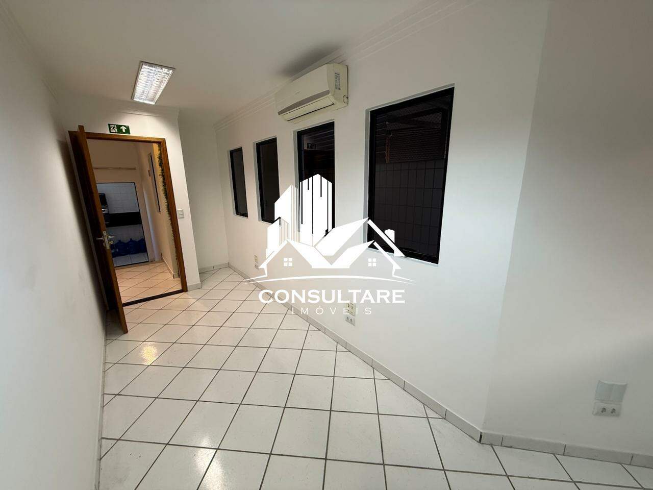 Sala comercial para aluguel no bairro Centro por 3.500,00: 