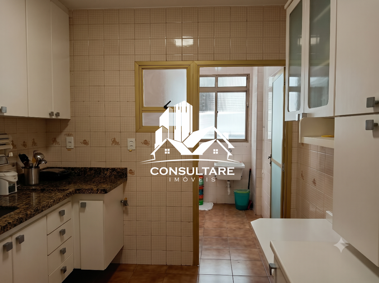 Apartamento à venda no bairro Itararé por 330.000,00: 