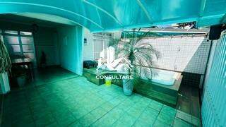 Casa à venda no bairro Ponta da Praia por 720.000,00: 