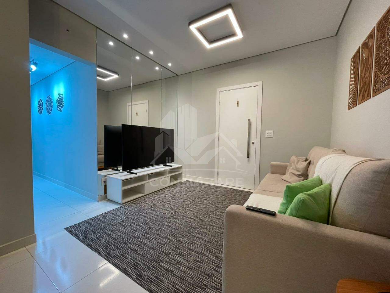Apartamento à venda no bairro Centro por 789.990,00: Sala