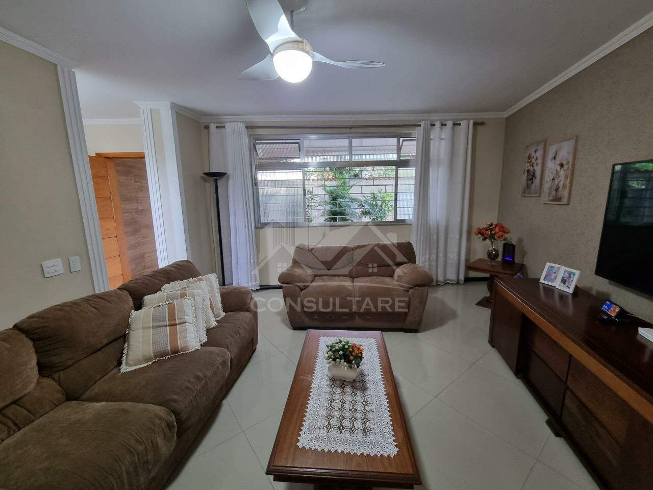 Casa à venda no bairro Aparecida por 1.549.000,00: Sala