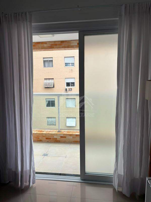 Apartamento para aluguel no bairro Ponta da Praia por 7.200,00: 