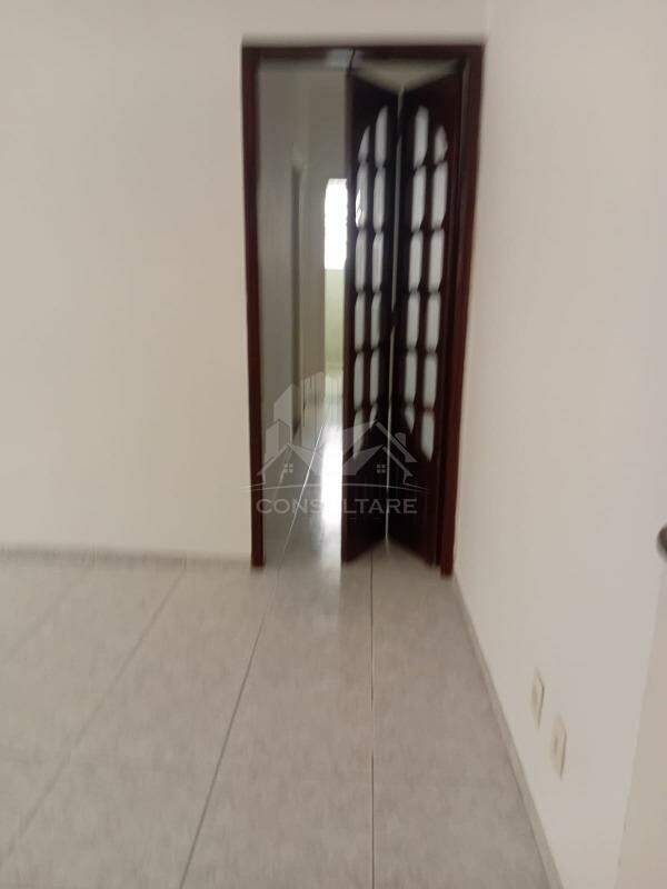 Apartamento à venda no bairro Encruzilhada por 320.000,00: sala
