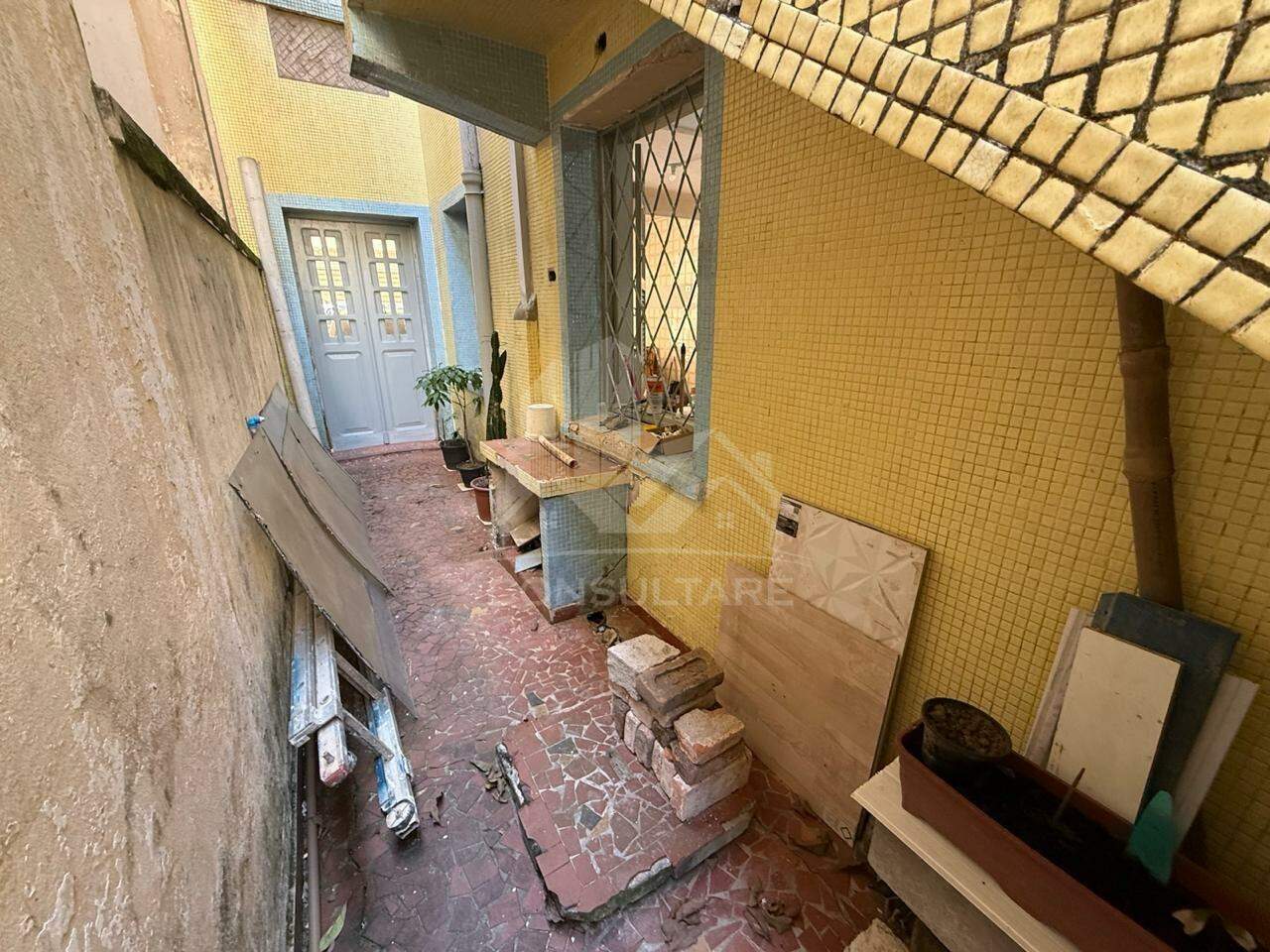 Loja para aluguel no bairro Vila Mathias por 4.000,00: 