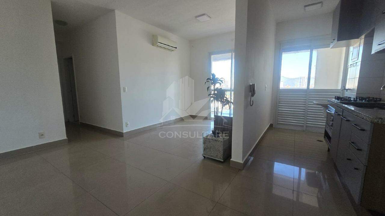 Apartamento à venda no bairro Vila Mathias por 495.000,00: sala