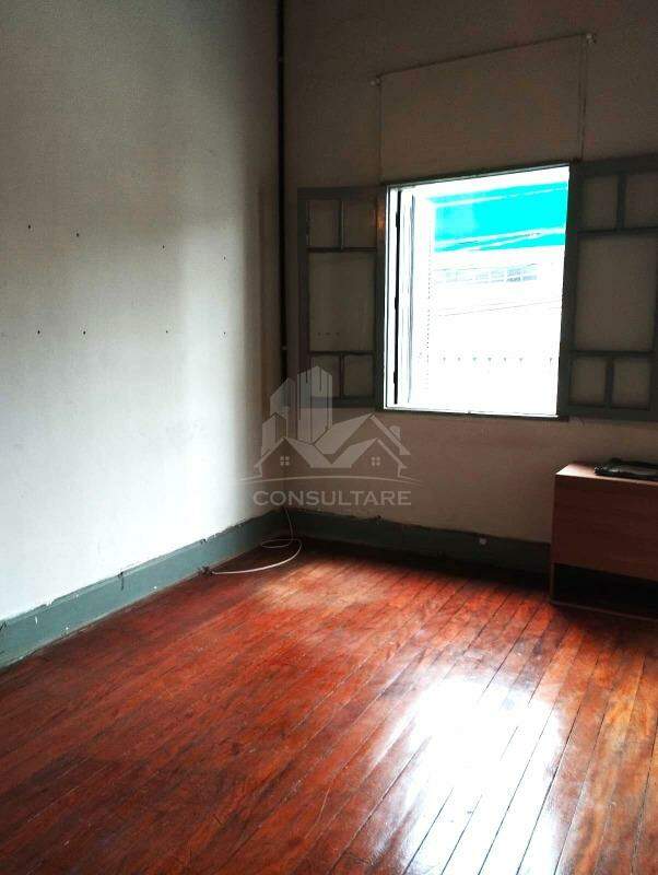 Sala comercial para aluguel no bairro Vila Mathias por 1.500,00: 