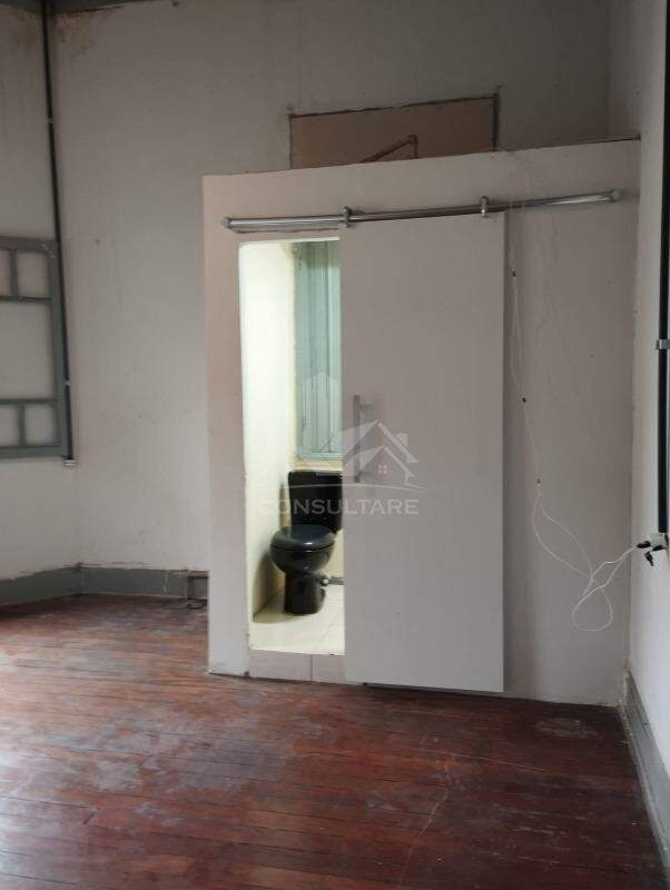 Sala comercial para aluguel no bairro Vila Mathias por 1.500,00: 