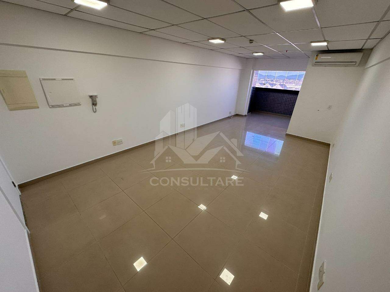 Sala comercial à venda no bairro Encruzilhada por 380.000,00: 