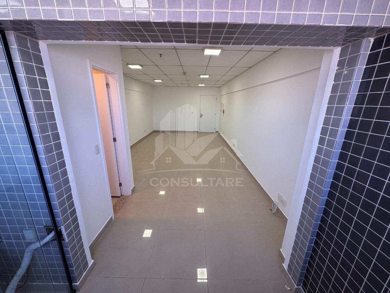 Sala comercial à venda no bairro Encruzilhada por 380.000,00: 