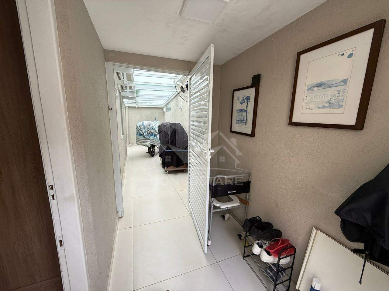 Casa à venda no bairro Ponta da Praia por 849.000,00: 