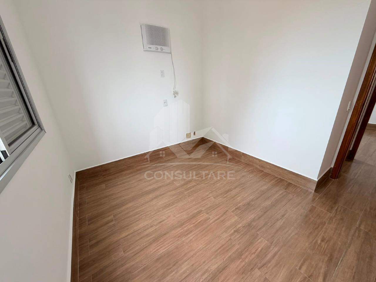 Apartamento para aluguel no bairro Encruzilhada por 3.300,00: 