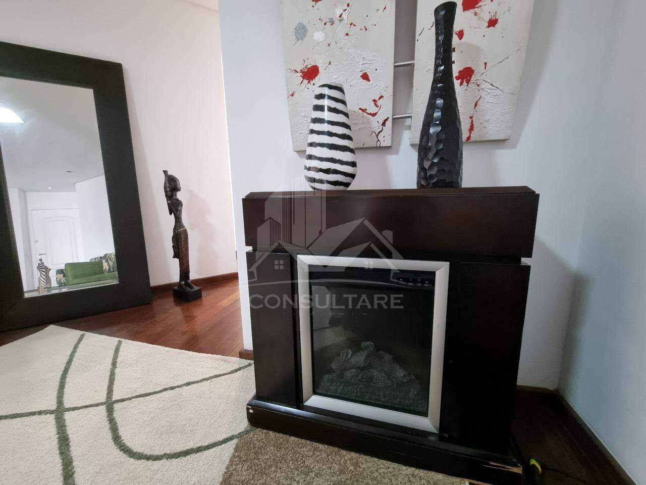Apartamento para aluguel no bairro Ponta da Praia por 6.000,00: Lareira