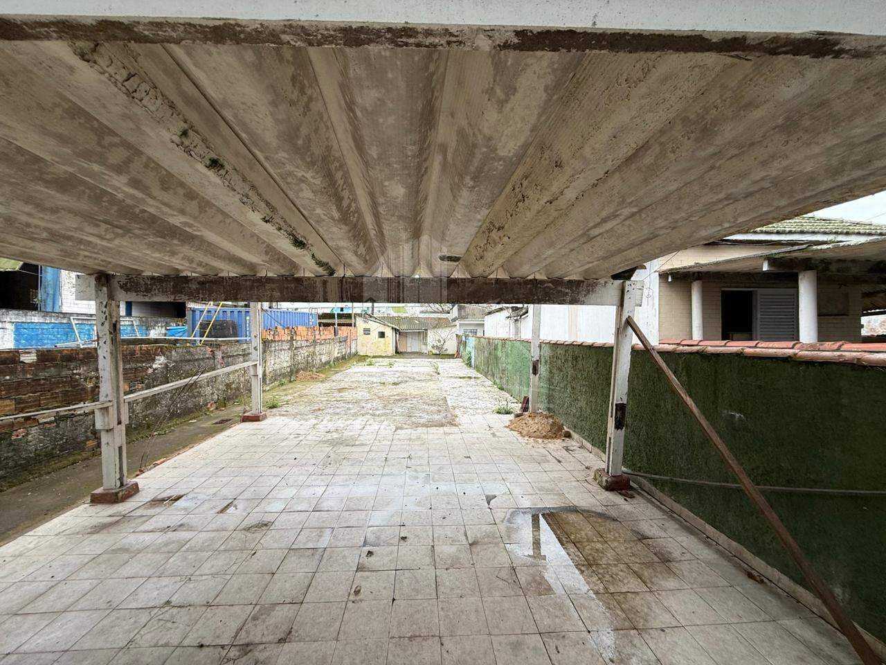 Terreno para aluguel no bairro Estuário por 3.800,00: 