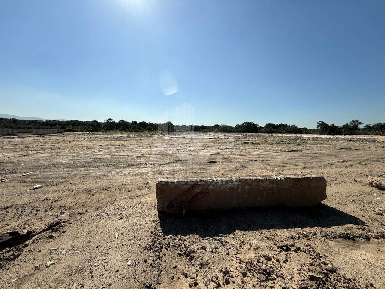 Terreno para aluguel no bairro Jardim Rio Branco por 78.000,00: 