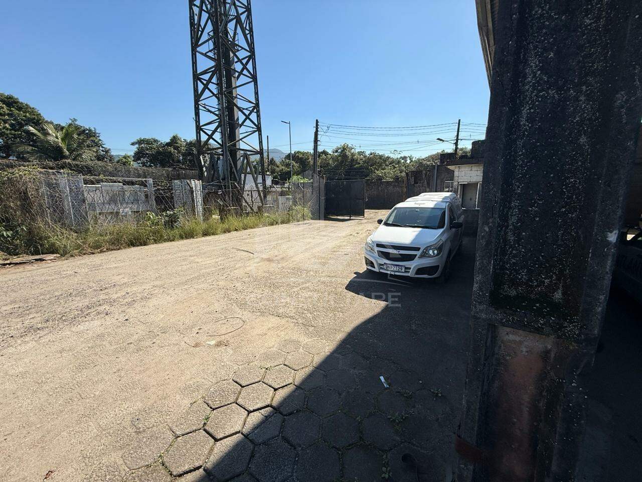 Terreno para aluguel no bairro Samarita por 202.500,00: 