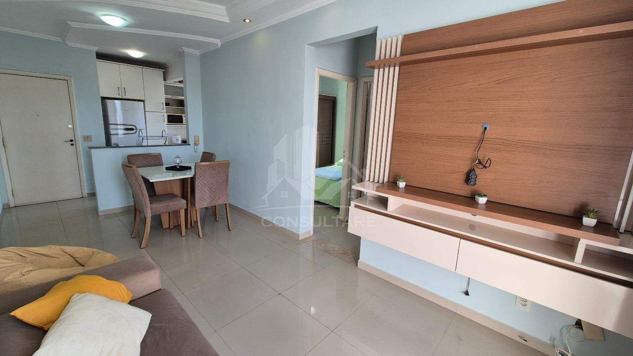 Apartamento para aluguel no bairro Encruzilhada por 4.000,00: Sala