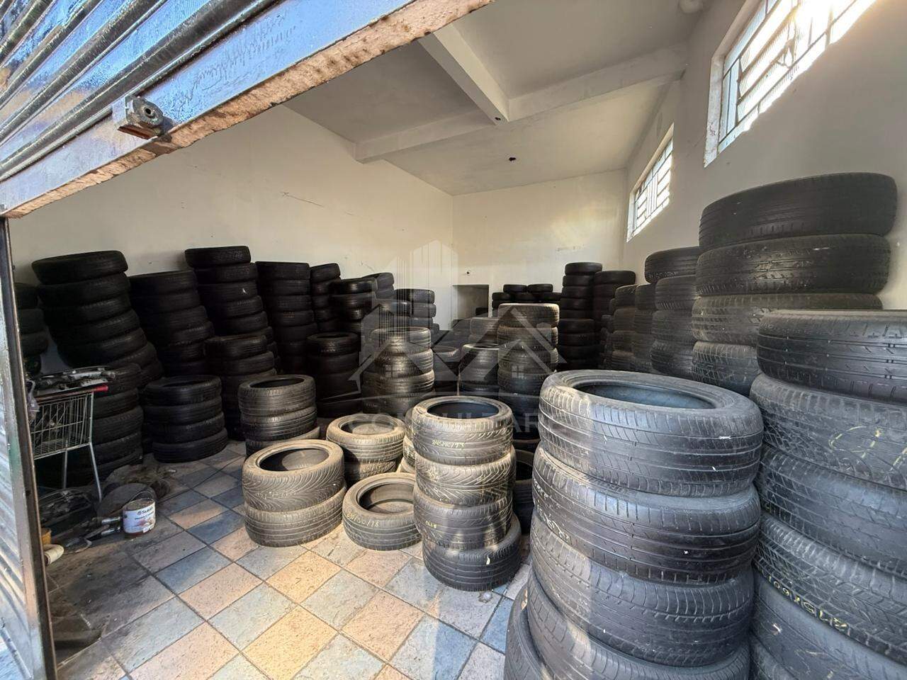 Prédio à venda no bairro Estuário por 1.800.000,00: 