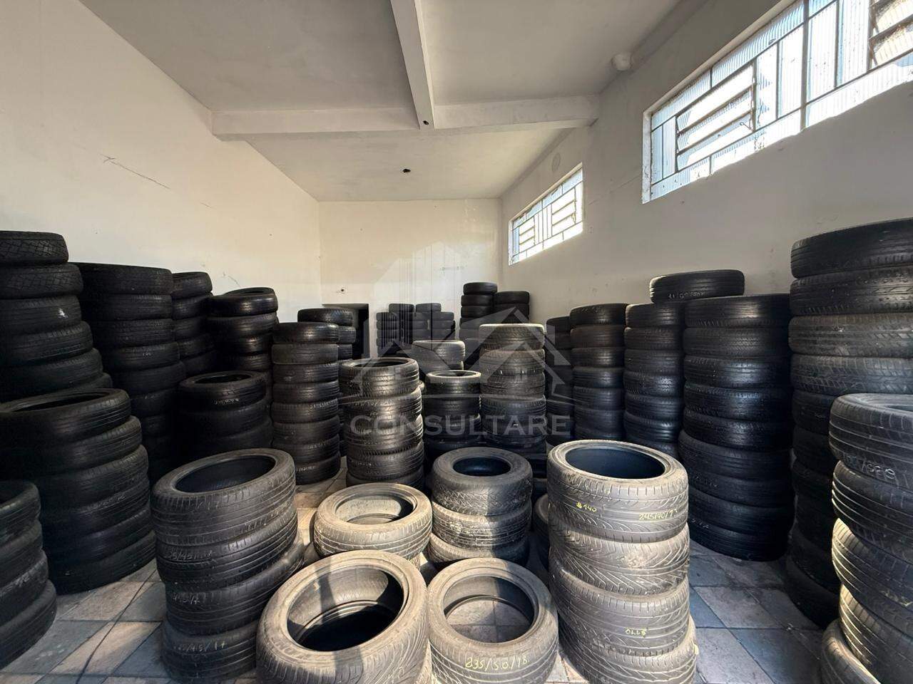 Prédio à venda no bairro Estuário por 1.800.000,00: 