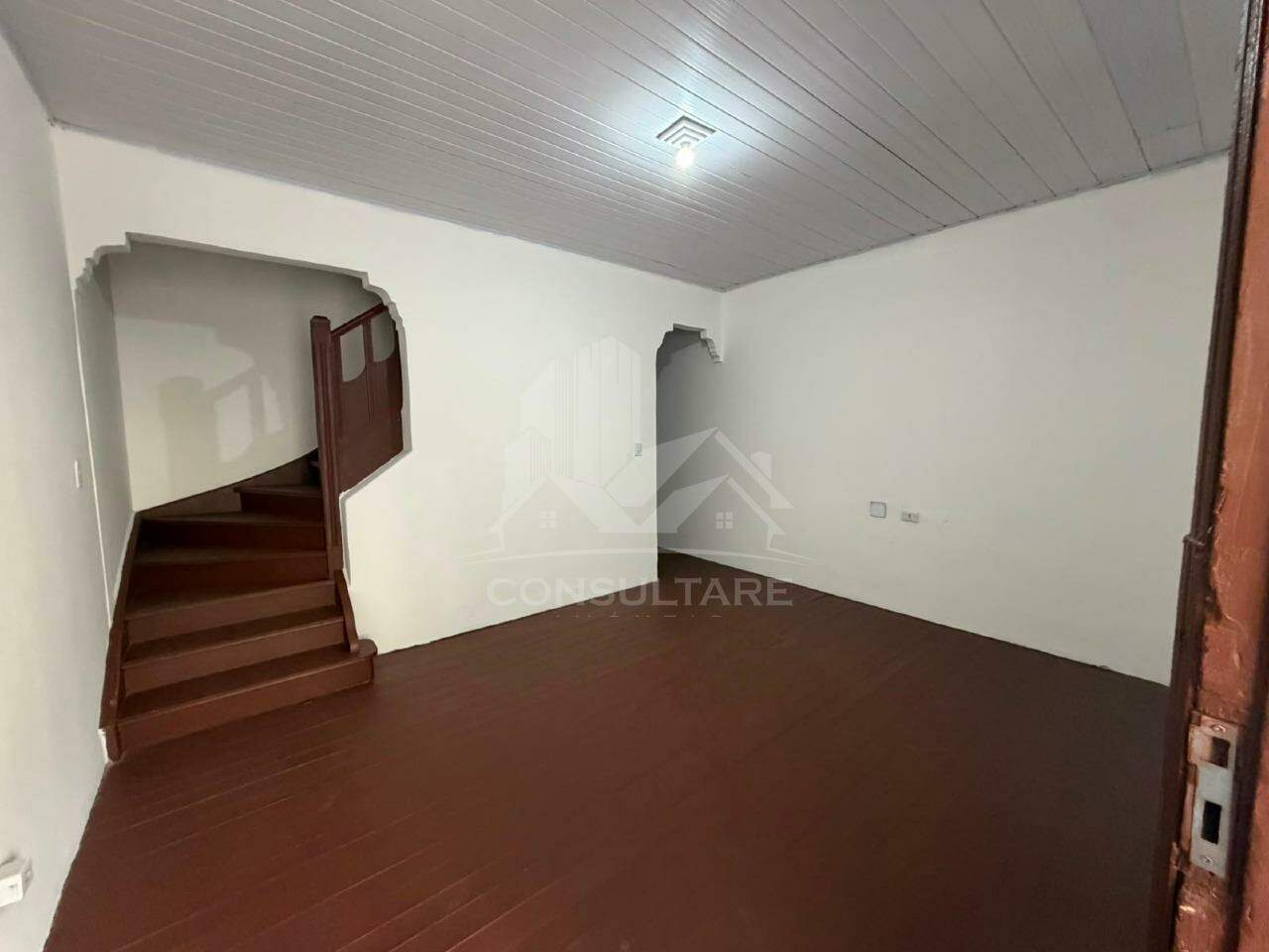 Casa para aluguel no bairro Centro por 3.600,00: 