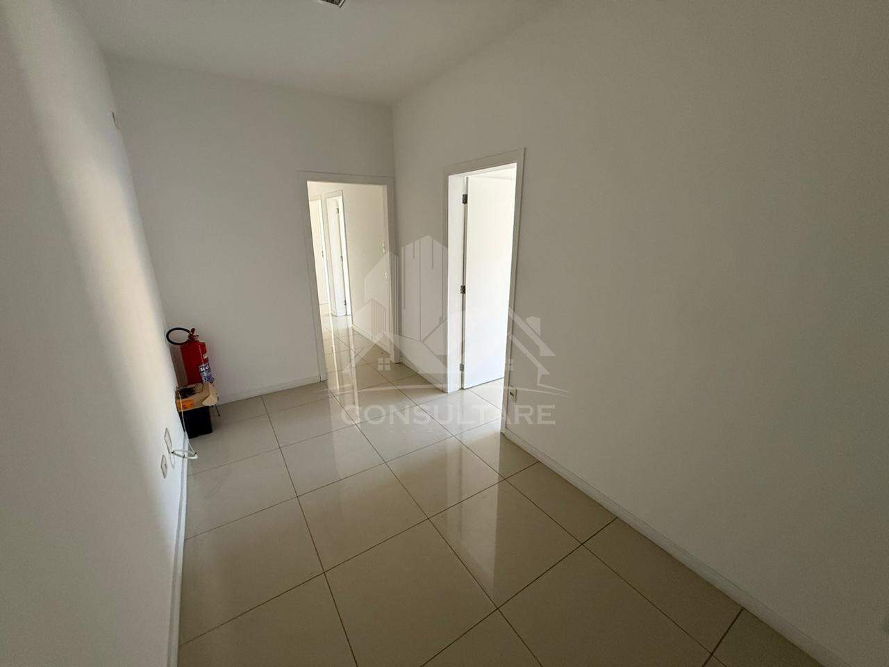 Sala comercial para aluguel no bairro Centro por 3.000,00: 