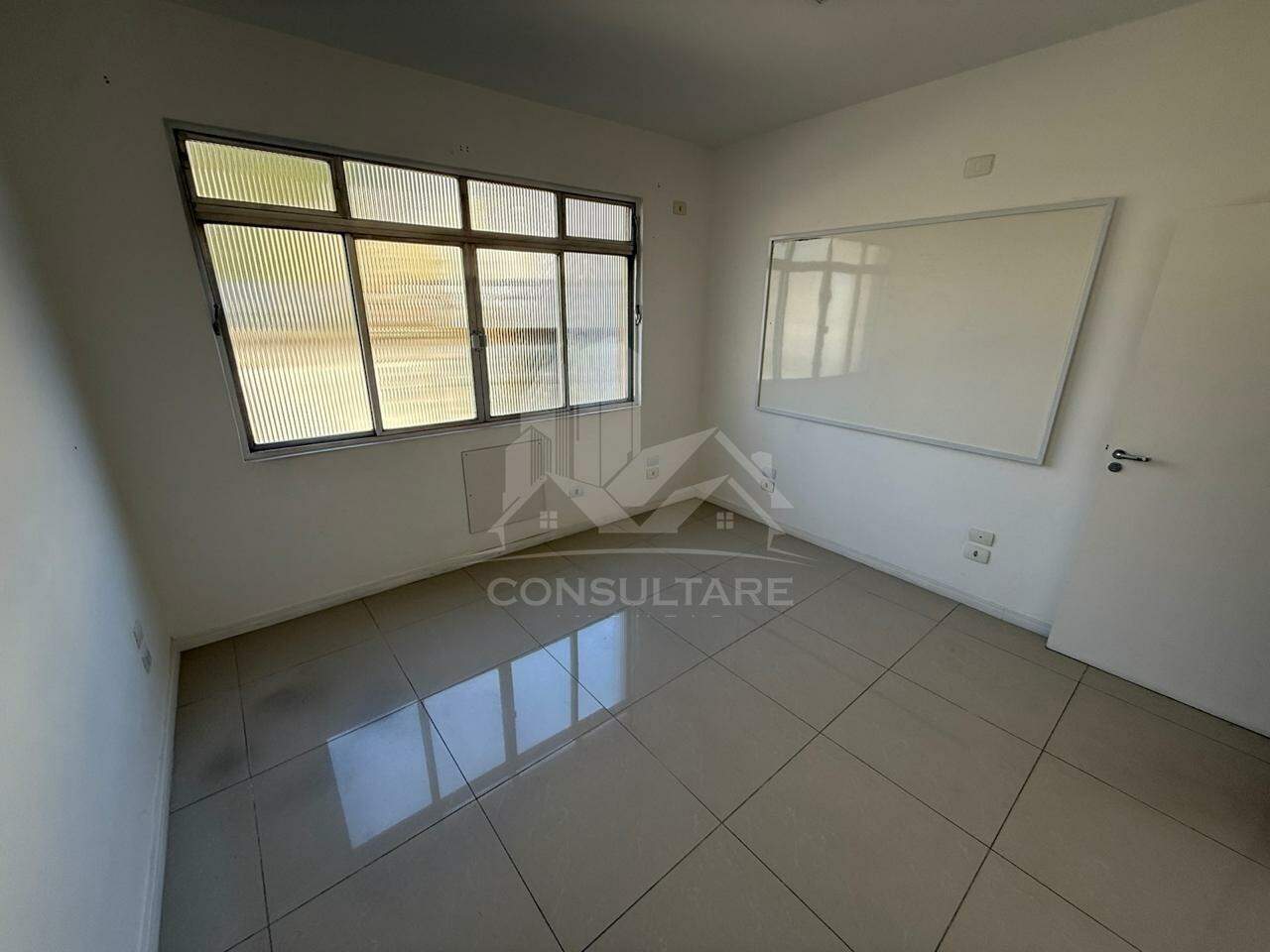 Sala comercial para aluguel no bairro Centro por 3.000,00: 