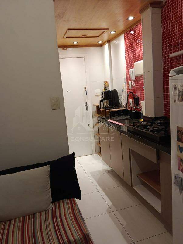 Kitnet à venda no bairro Aparecida por 279.000,00: Sala