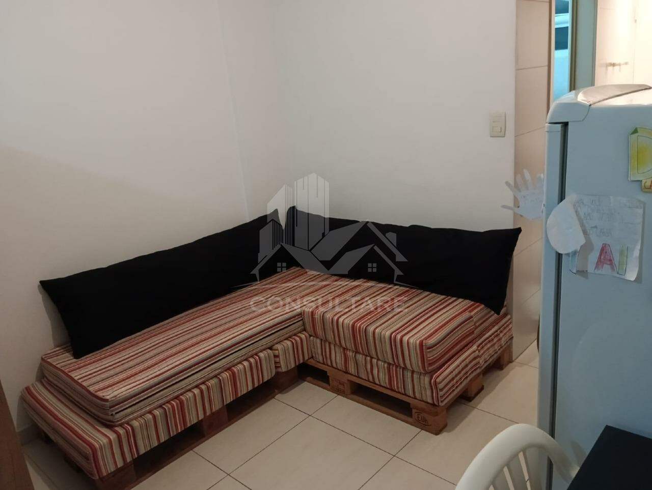 Kitnet à venda no bairro Aparecida por 279.000,00: Sala