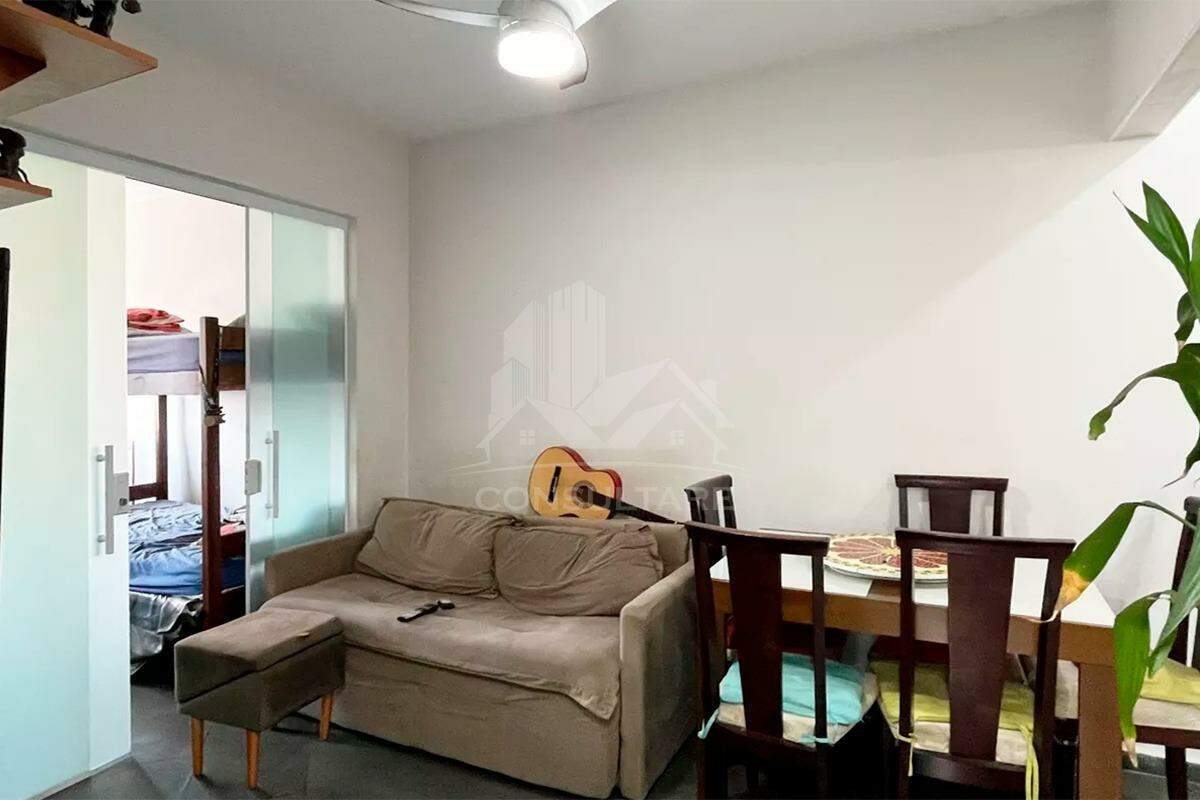 Apartamento à venda no bairro Embaré por 382.000,00: sala