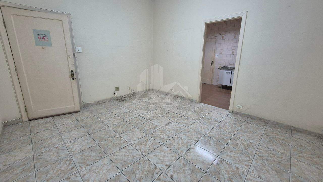 Apartamento à venda no bairro Campo Grande por 320.000,00: Sala